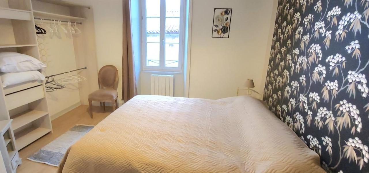 Maison De Ville Avec Terrasse "La Sympathique" 约泽克 外观 照片